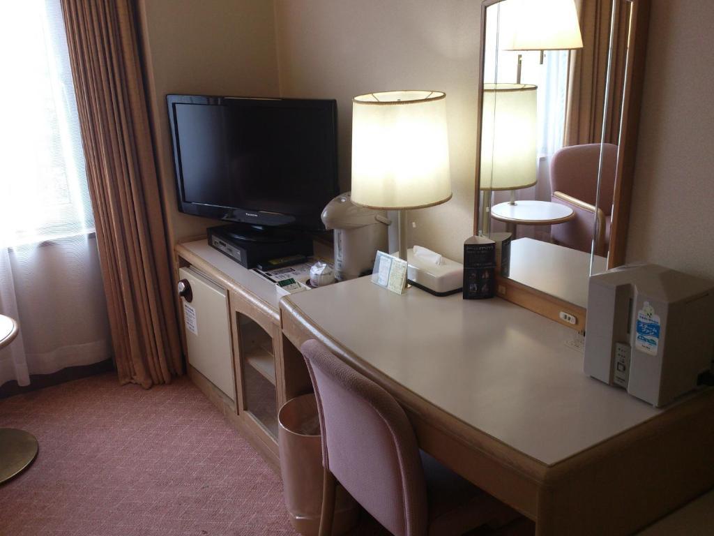 Tokyo Dai-Ichi Hotel Matsuyama Мацуяма Экстерьер фото